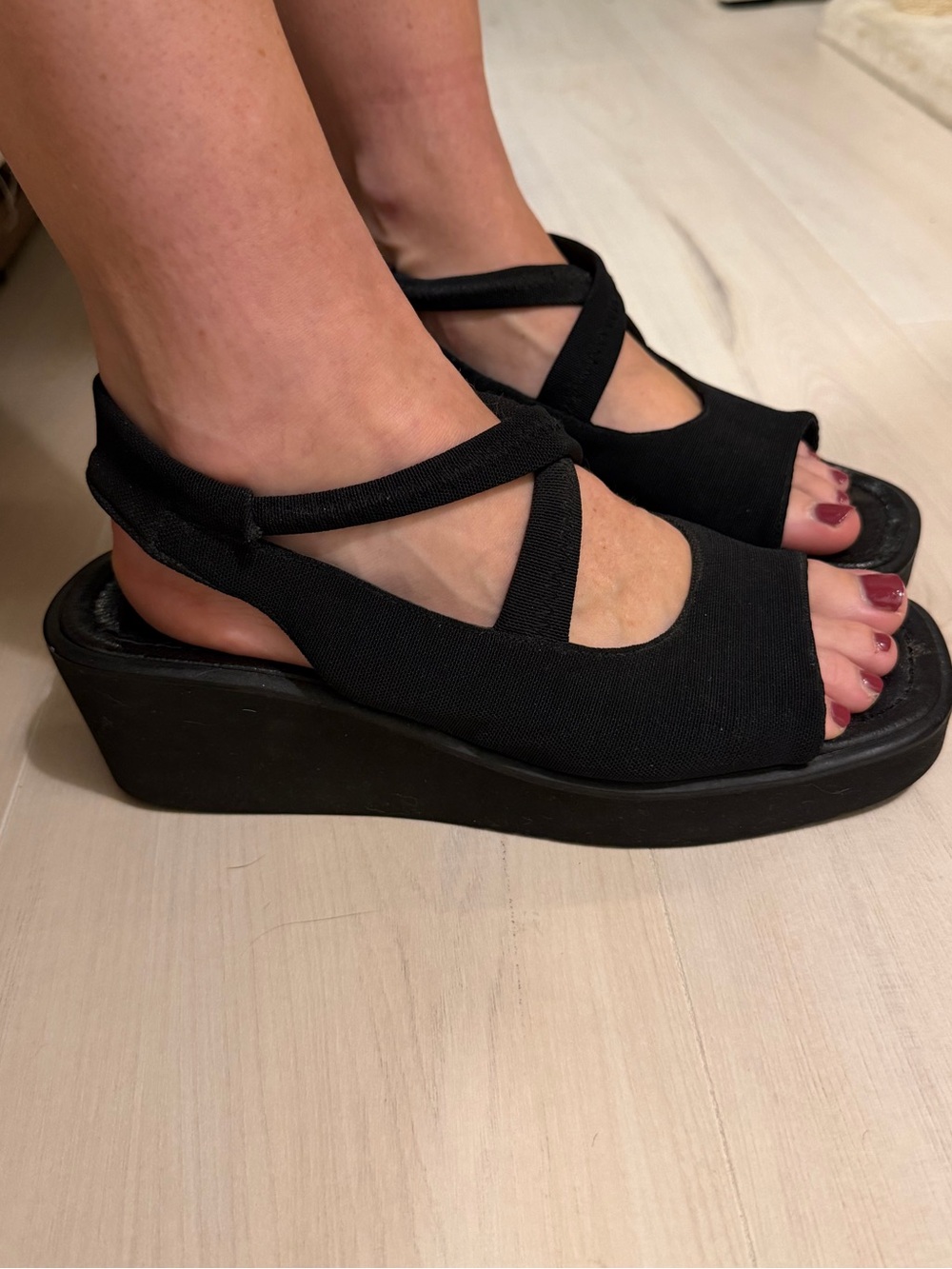 Vintage Black Heel Sandal Strappy